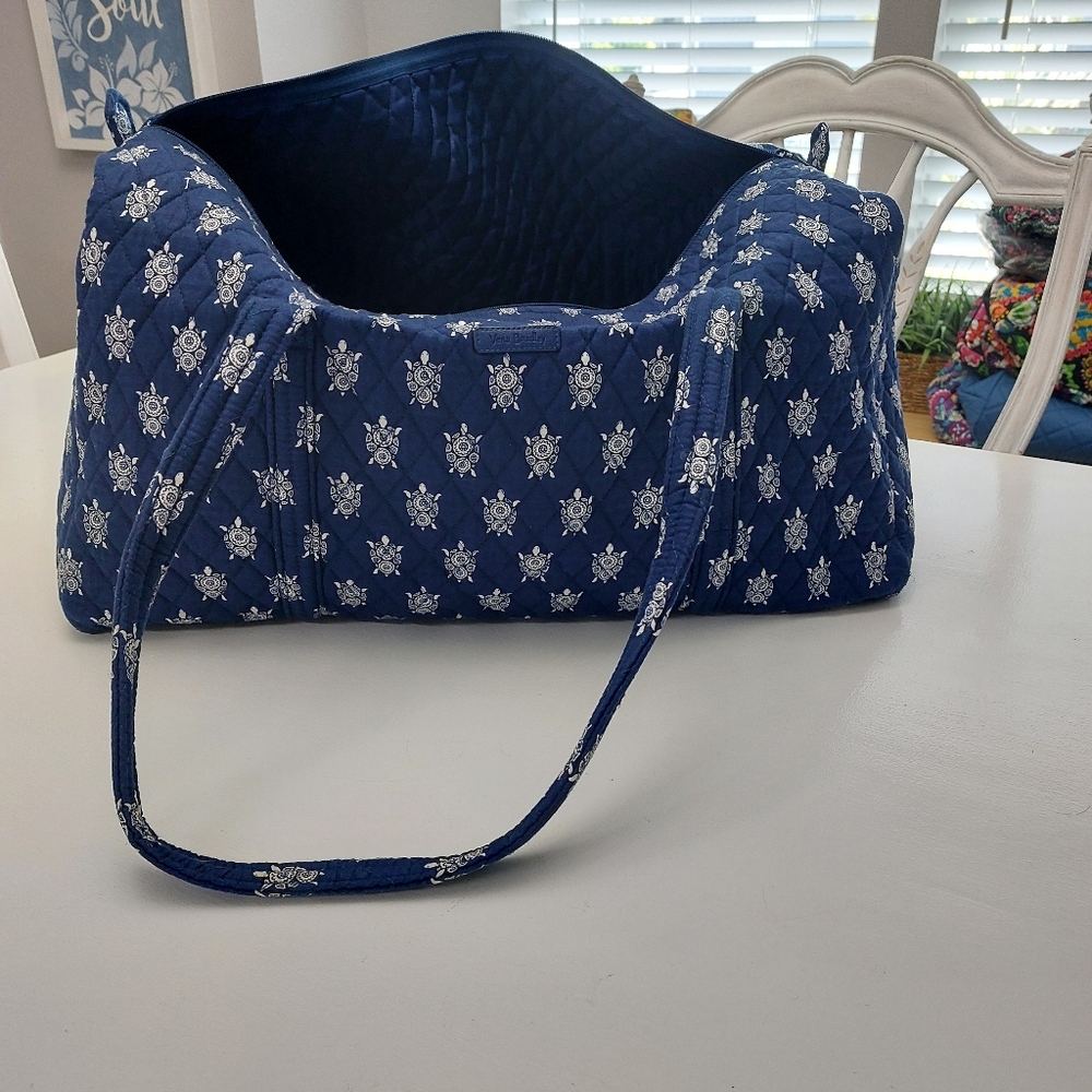 Vera Bradley Large Duffle Sea Turtles NWOT